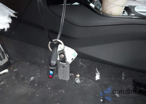 2020 BMW M235I Gran Coupe xDrive z USA, uszkodzony, nr VIN WBA13AL05L7F78801